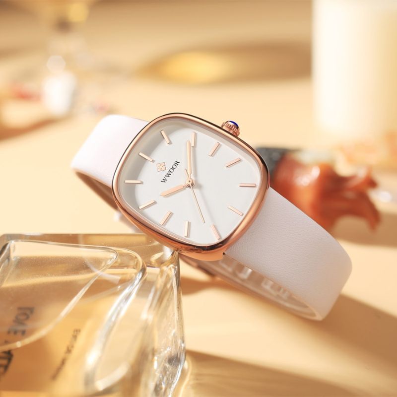 Classic quartz watch for daily wear