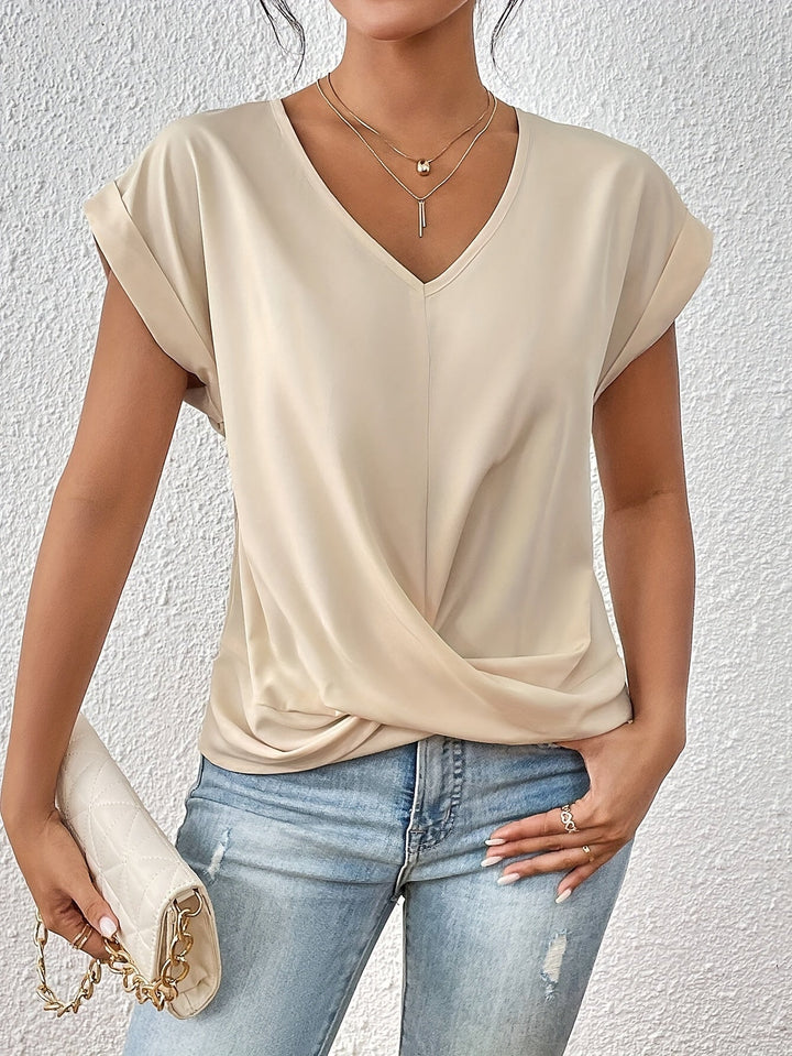 Florine | Casual T-Shirt with Sweetheart Neckline