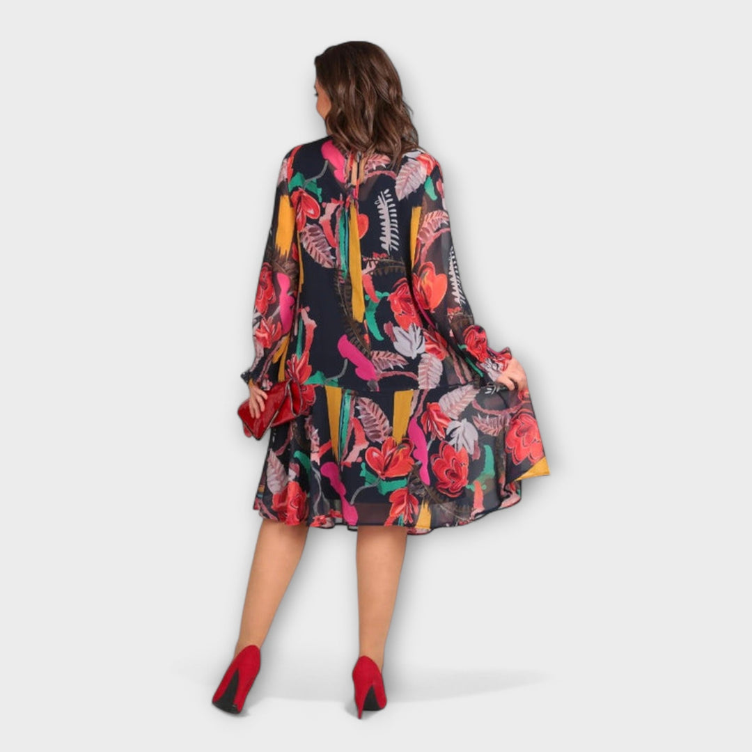 Debbie | Elegant plus-size dress for ultimate comfort