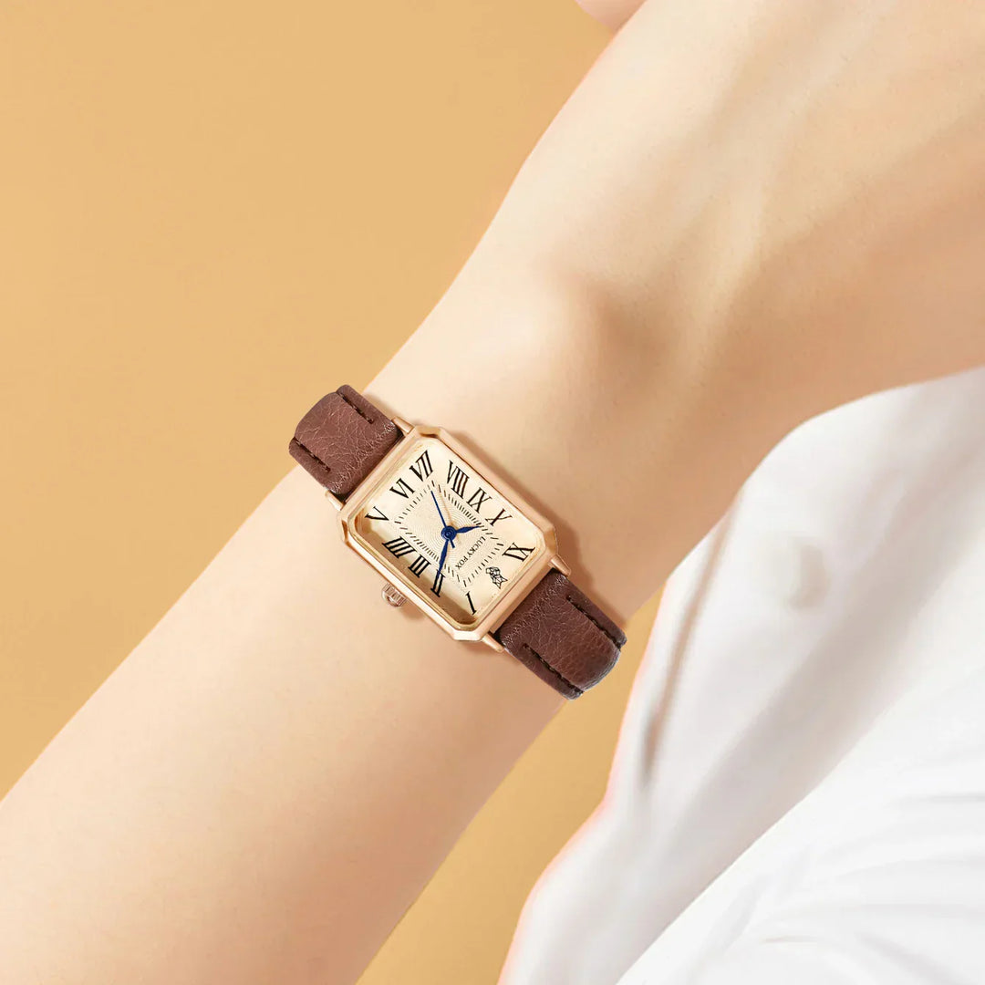 Square dial fashion watch