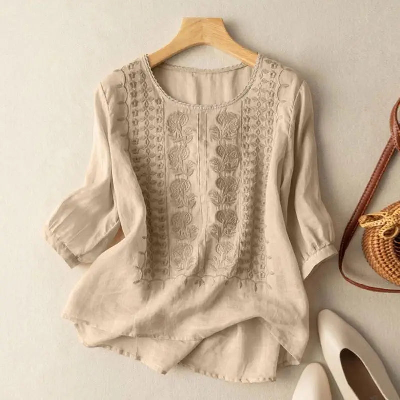 Daisy | Embroidered Relaxed Blouse