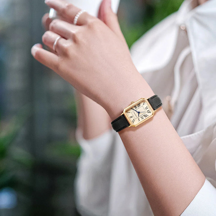 Square dial fashion watch